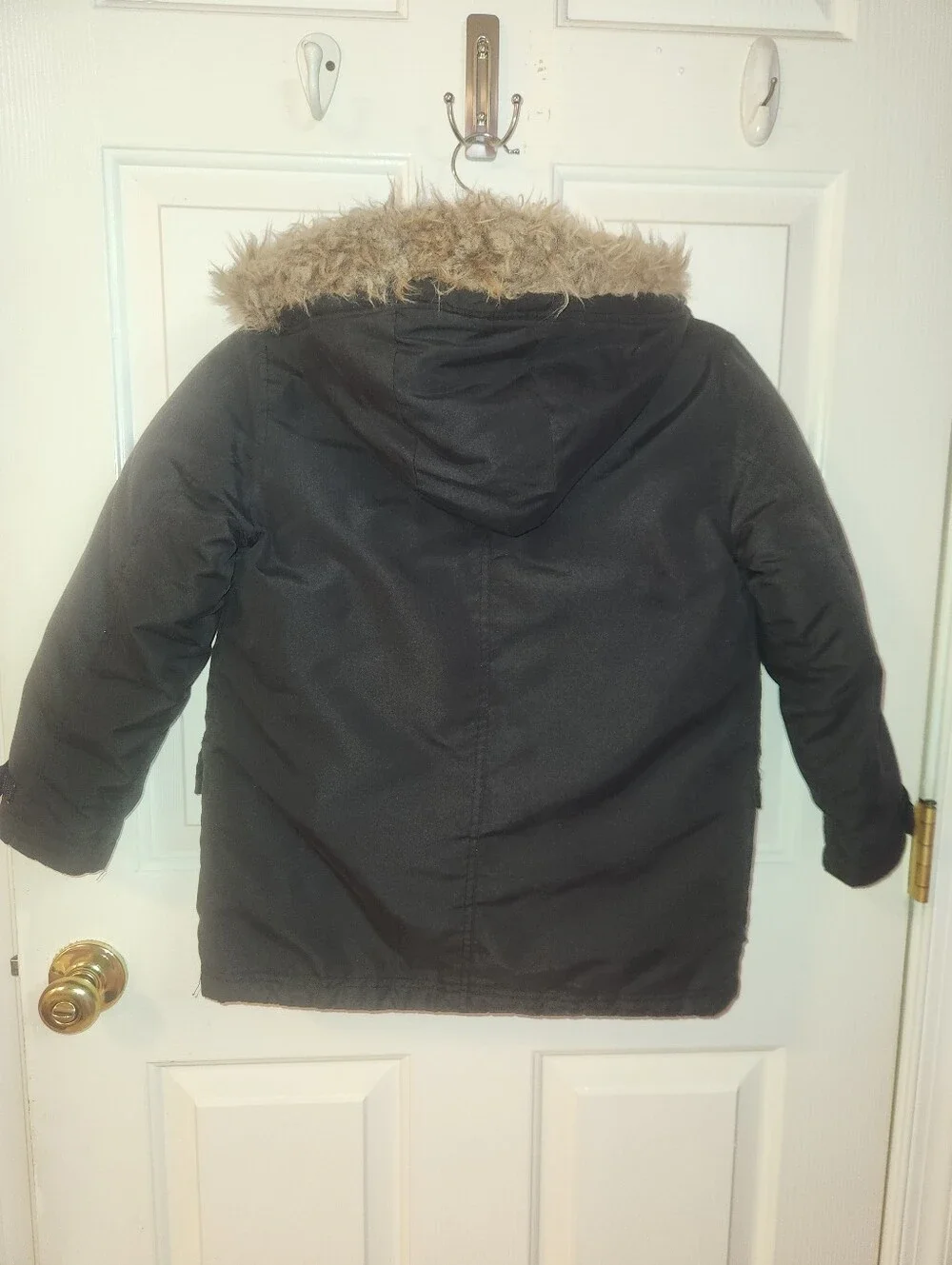 Old Navy Kids Black Hooded Puffer Coat with Faux Fur Trim